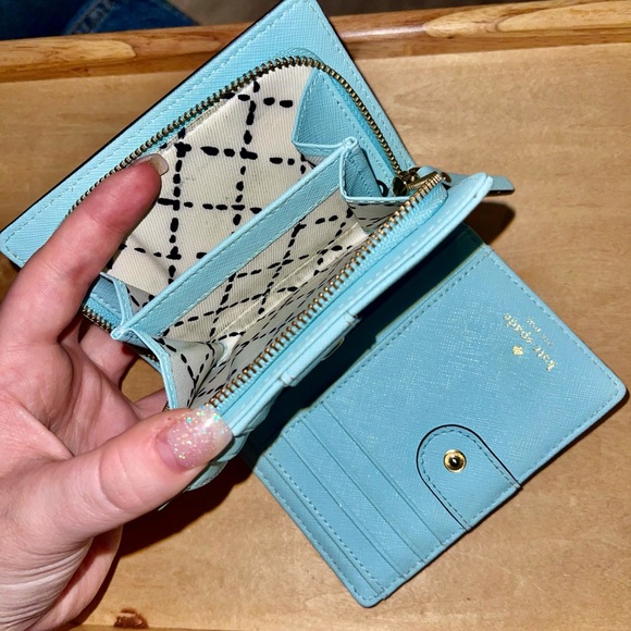 Kate Spade Wallet - Picture 4 of 5